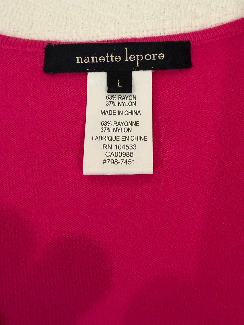 Nanette Lepore Fuchsia Pink Knit V-Neck Puff Sleeve Top Size L - Picture 5 of 6